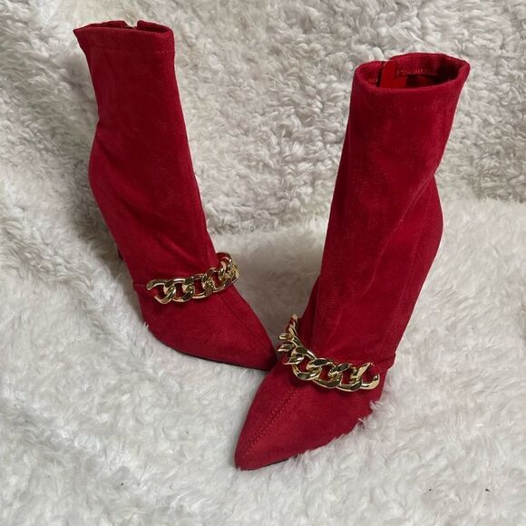 Nine West Red textile suede ankle Boots metallic gold tone chain accent SZ7.5 - Picture 5 of 12